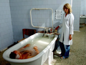 Hydrosulfuric baths